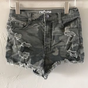 Cameo Shorts